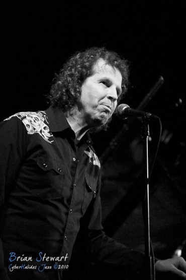 Alister Spence leading his Trio - (D700_1254)